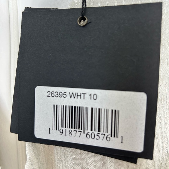 Mac Duggal 26395 NWT White Faux Wrap Long Sleeve Sequin Gown - Picture 6 of 6